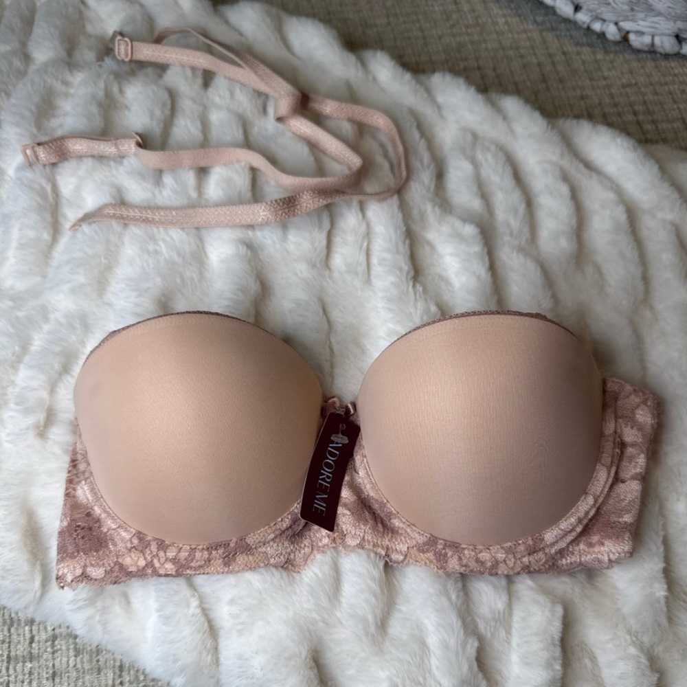 NWT Lace Strapless Bra - rose pink